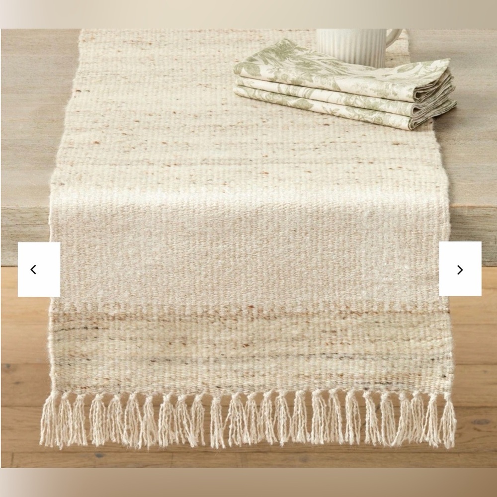 🍂Pottery Barn🍂 Eva Fringe Table Runner